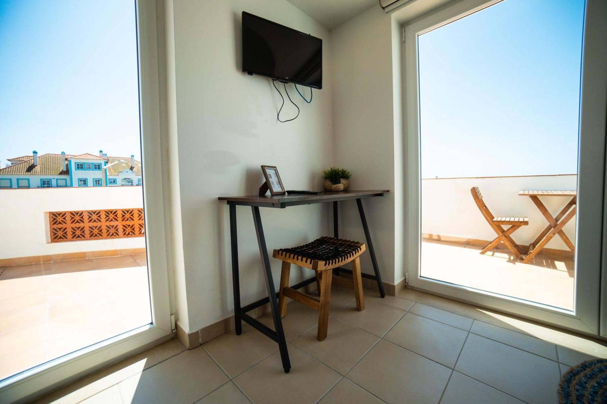 Alex Surf Hostel Балеал Экстерьер фото