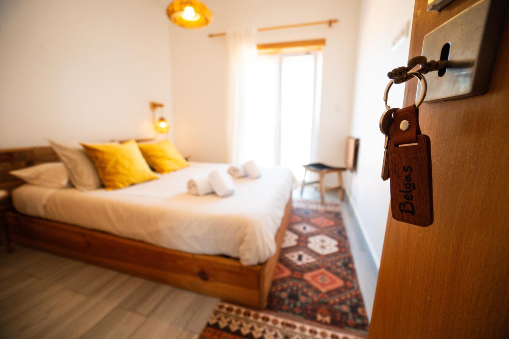 Alex Surf Hostel Балеал Экстерьер фото