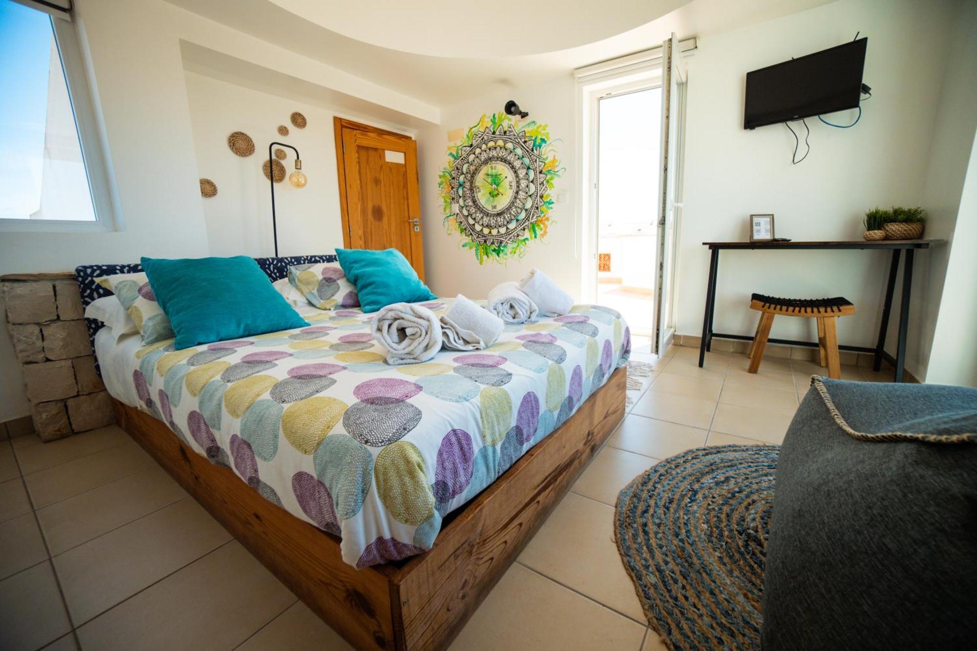 Alex Surf Hostel Балеал Экстерьер фото