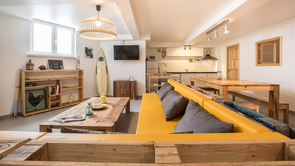 Alex Surf Hostel Балеал Экстерьер фото